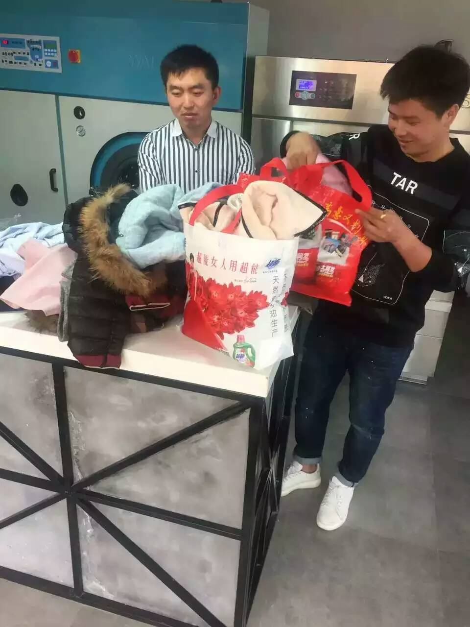 威特斯干洗店加盟:投资干洗店成本需要多少钱