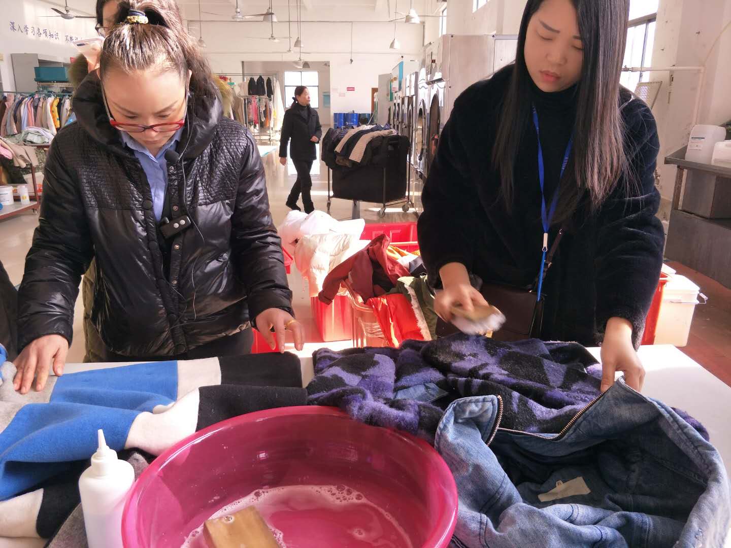 哪里学习干洗技术培训好?威特斯洗衣是值得信赖!