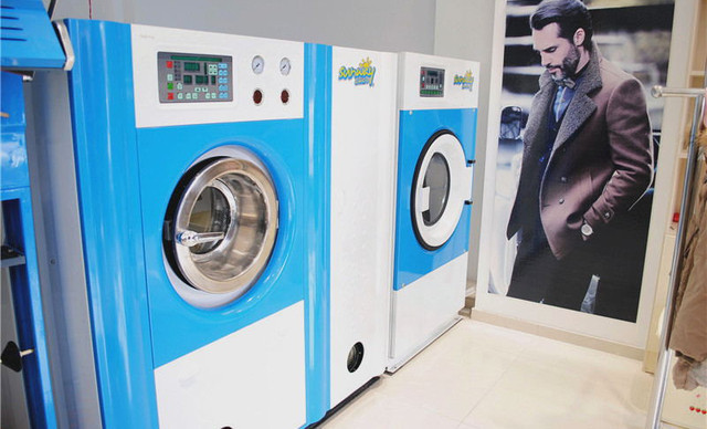 干洗洗衣机设备选择的时候该注意什么？这些你应该知道