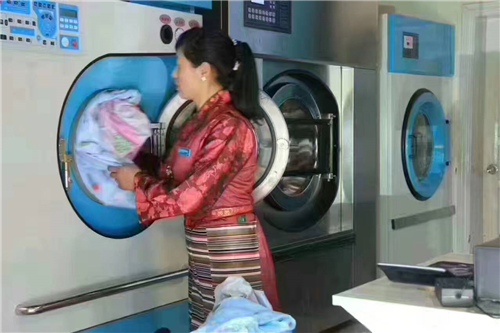 干洗经营者怎么样选购干洗设备
