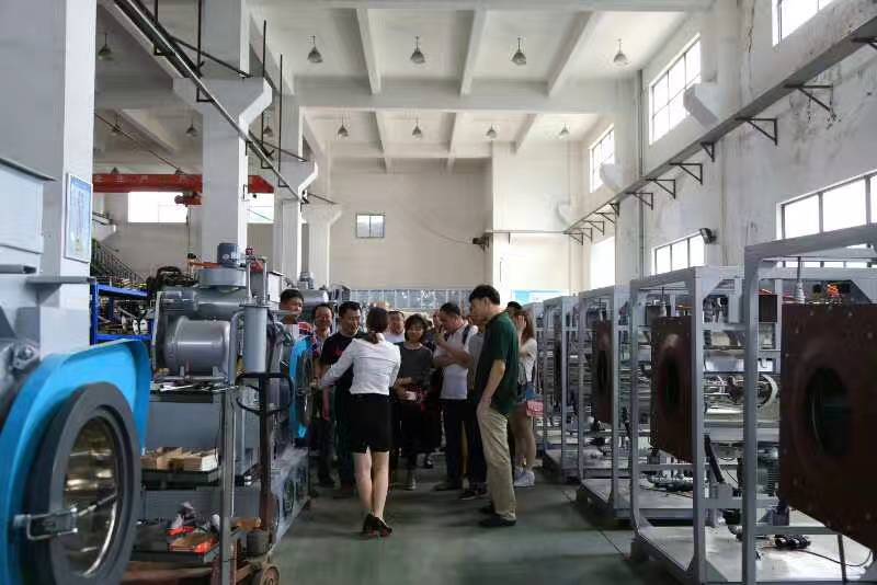 洗衣店品牌哪家好？威特斯洗衣拥有培训优势